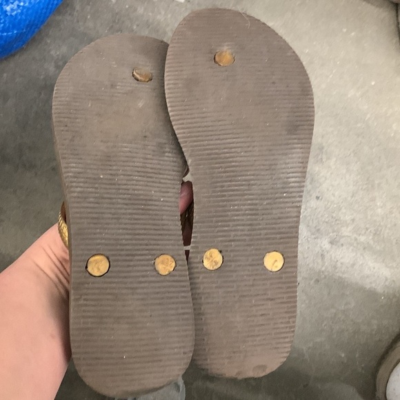 Havaianas classic Brown and Gold Flip Flops - Picture 4 of 4
